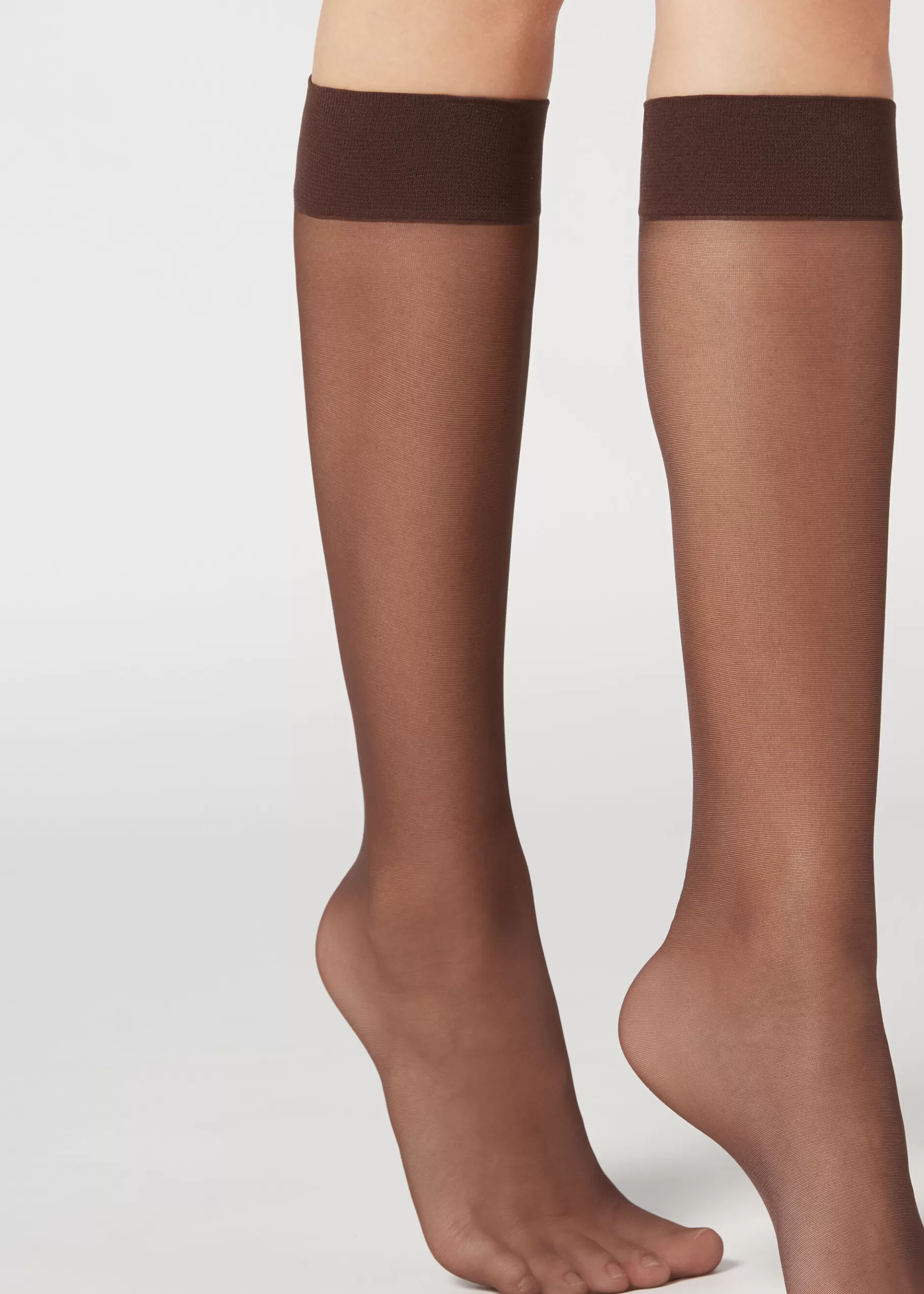 Outlet 20 Denier Comfort Cuff Knee-Highs Women Sheer Socks
