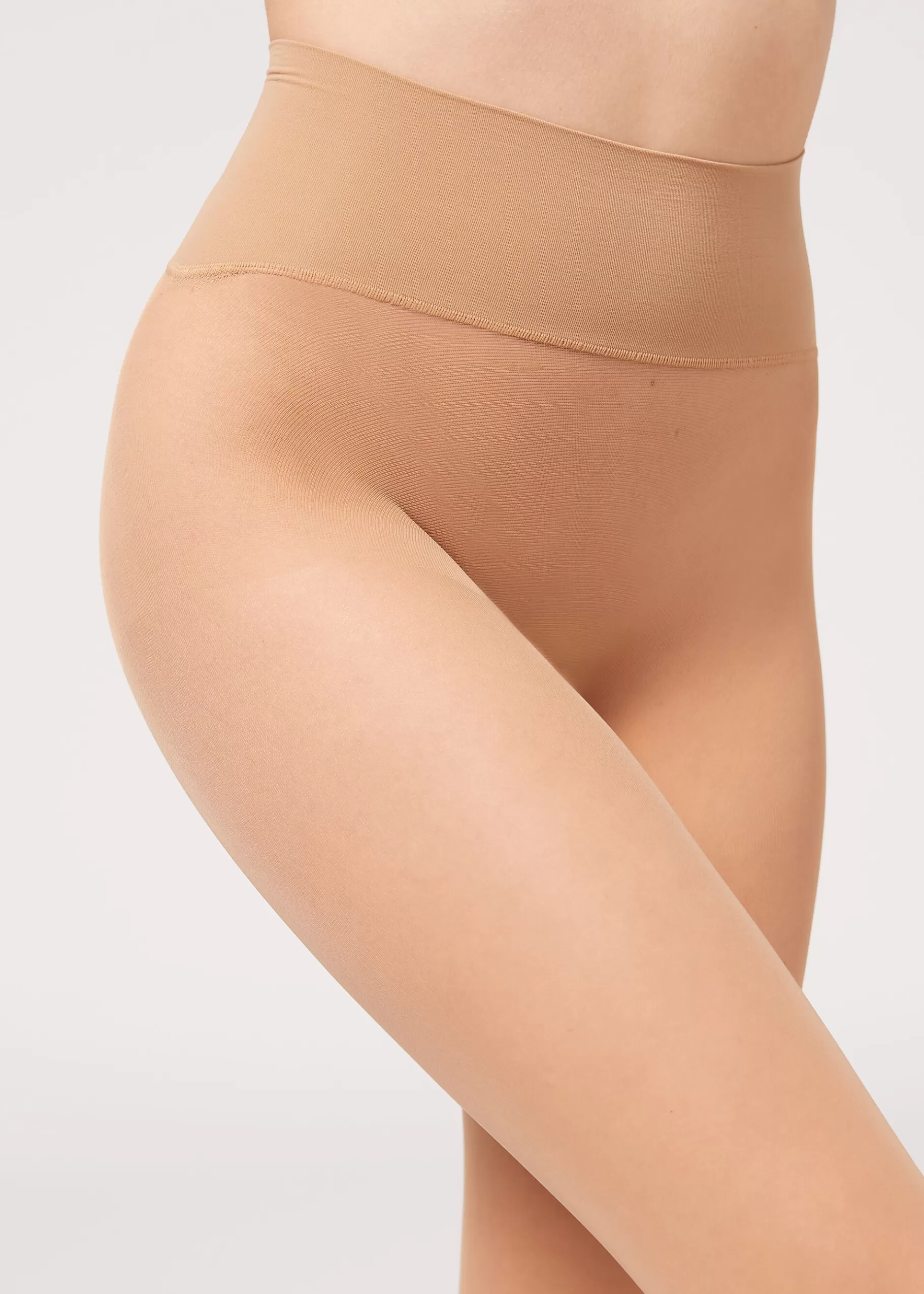 Store 20 Denier Essential Invisible Tights Women Sheer Tights