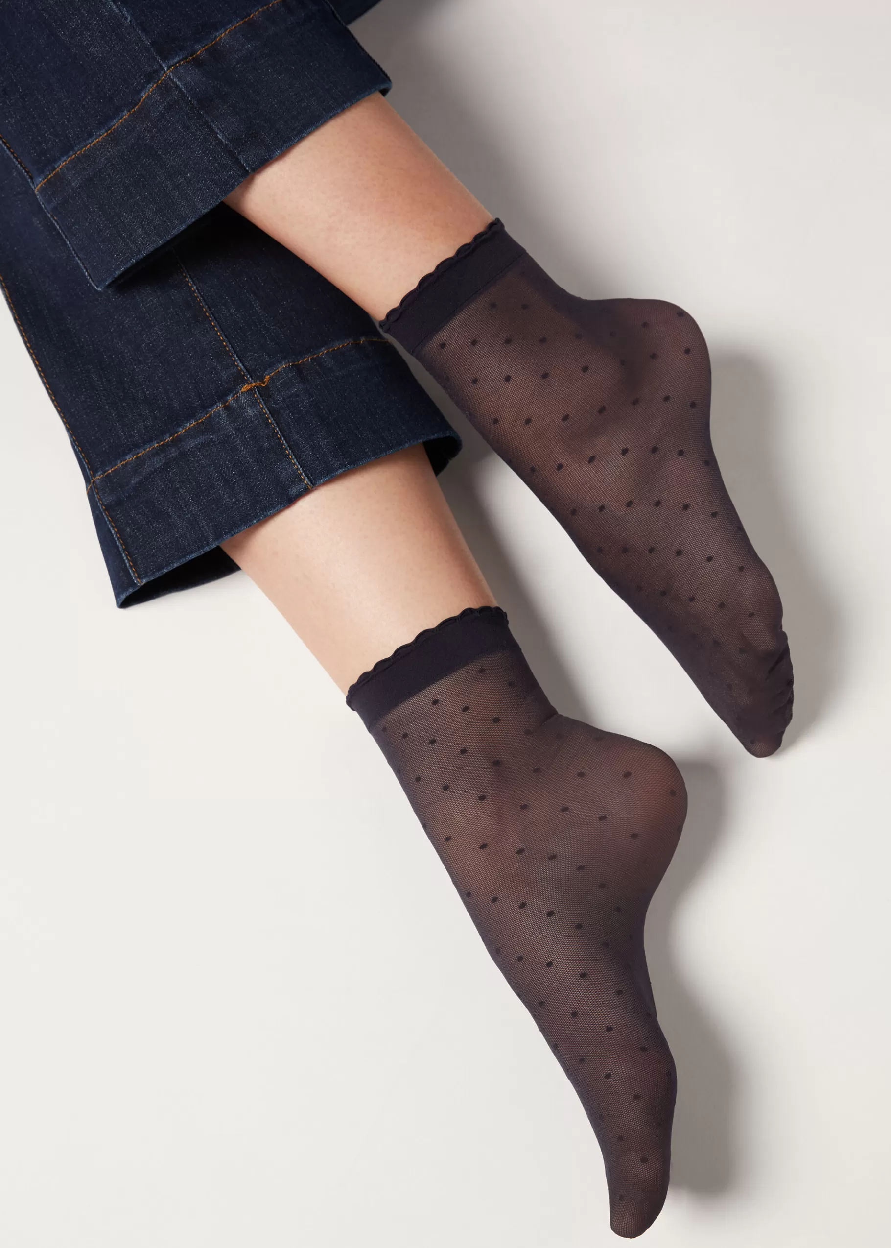 Best Sale Classic Patterned Socks Women Short Socks