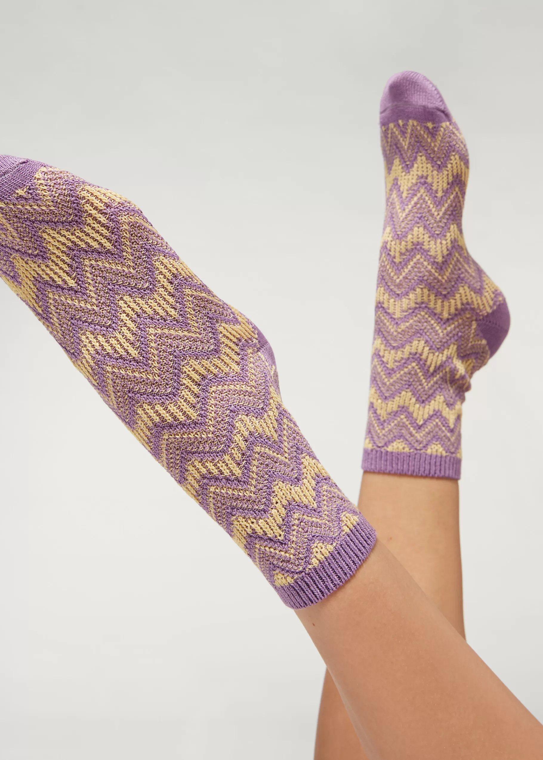 Best Colourful Chevron Motif Short Socks Women Short Socks