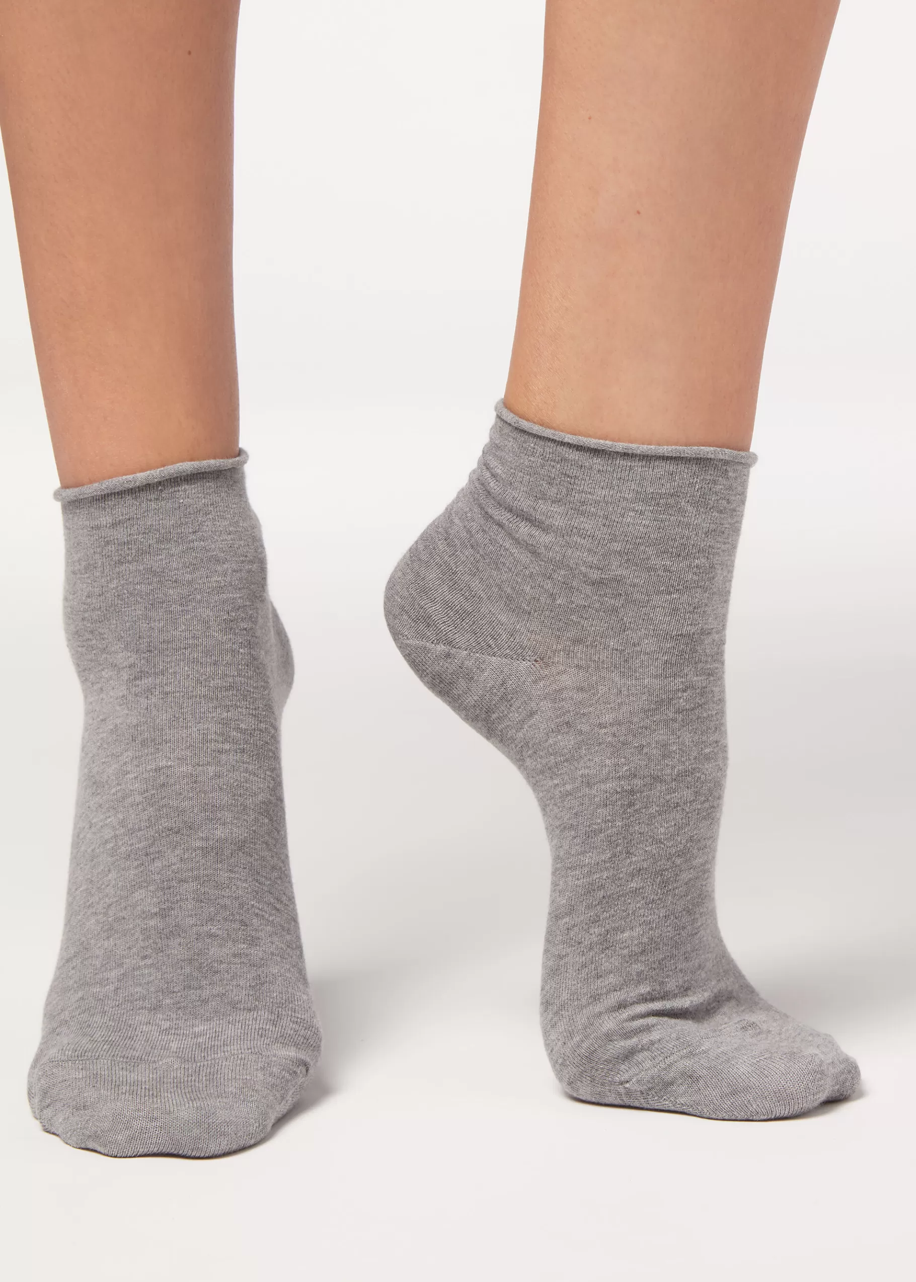 Online Cotton Bandless Short Socks Women Short Socks