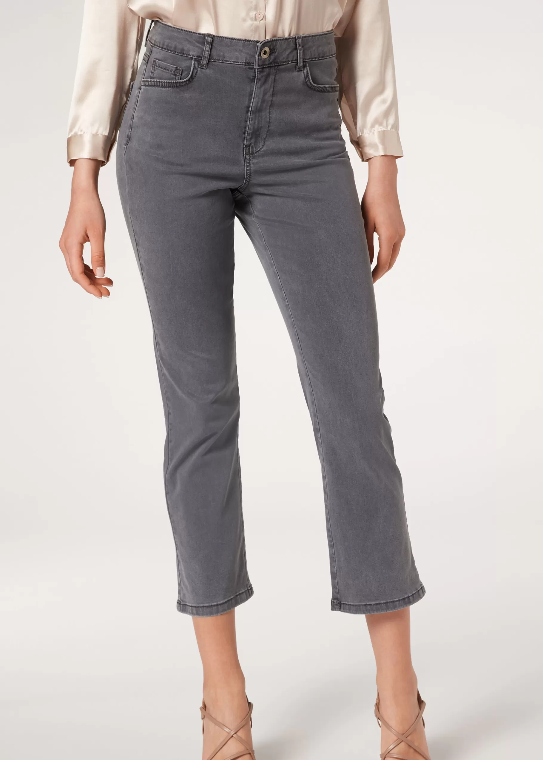 Cheap Eco Light Denim Cropped Flared Jeans Women Jeans