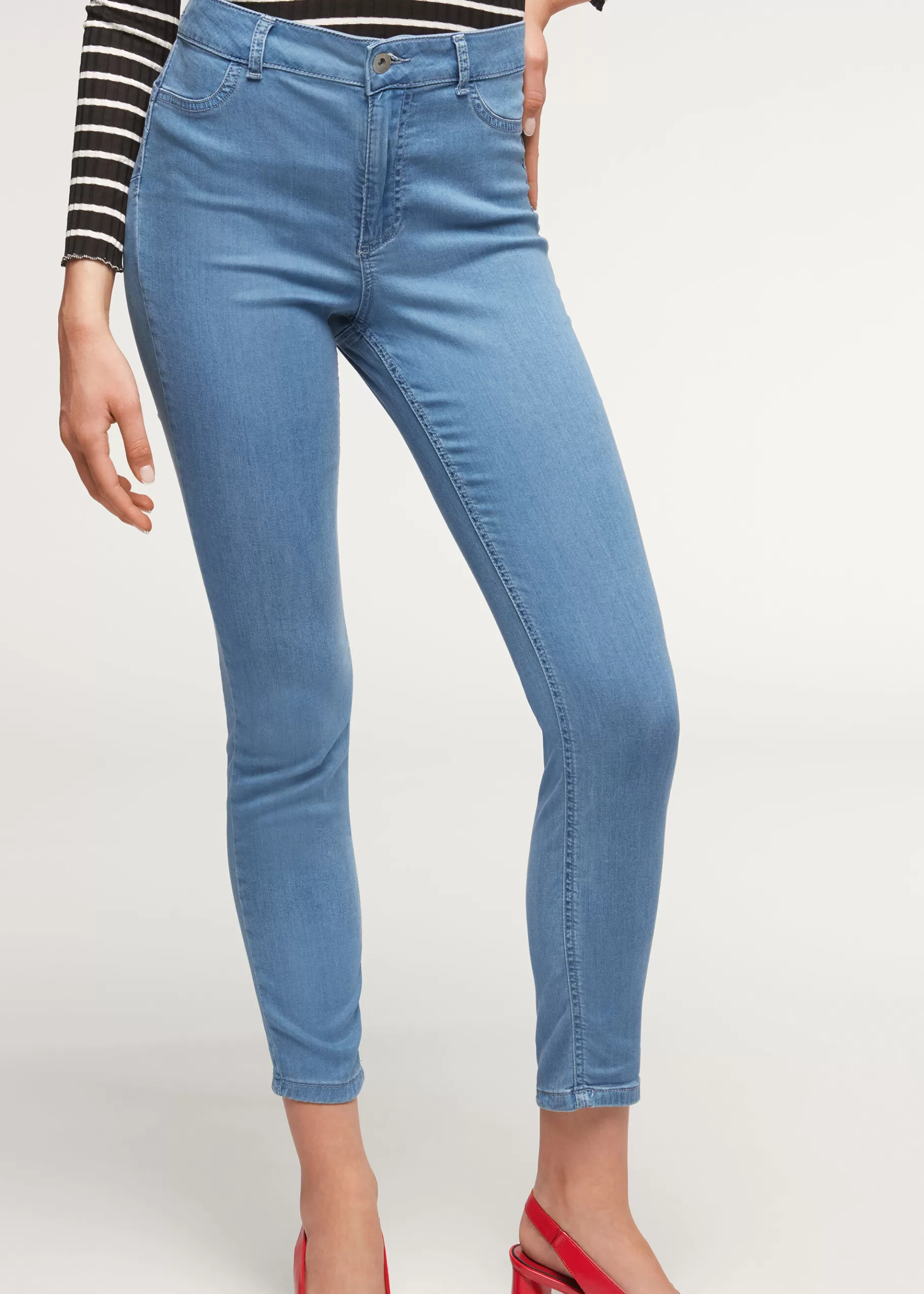 Online Eco Light Denim Push Up Jeans Women Jeans