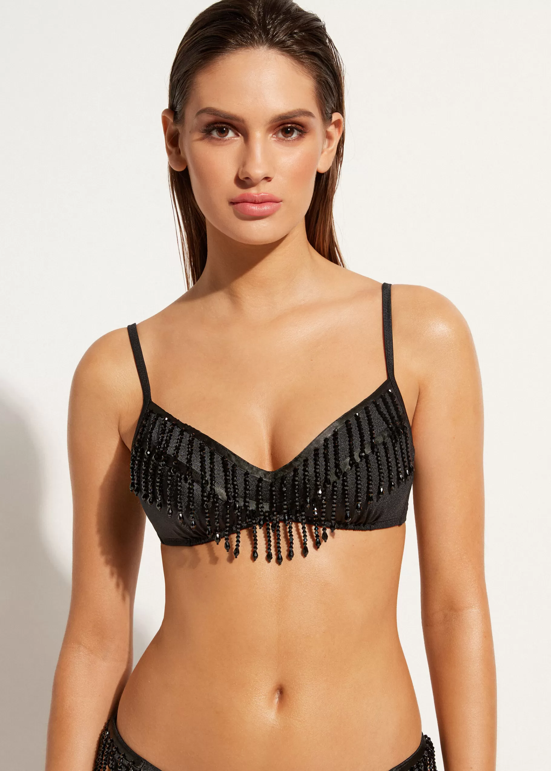Cheap Lightly Padded Cropped Bikini Top Taipei Women Bikini