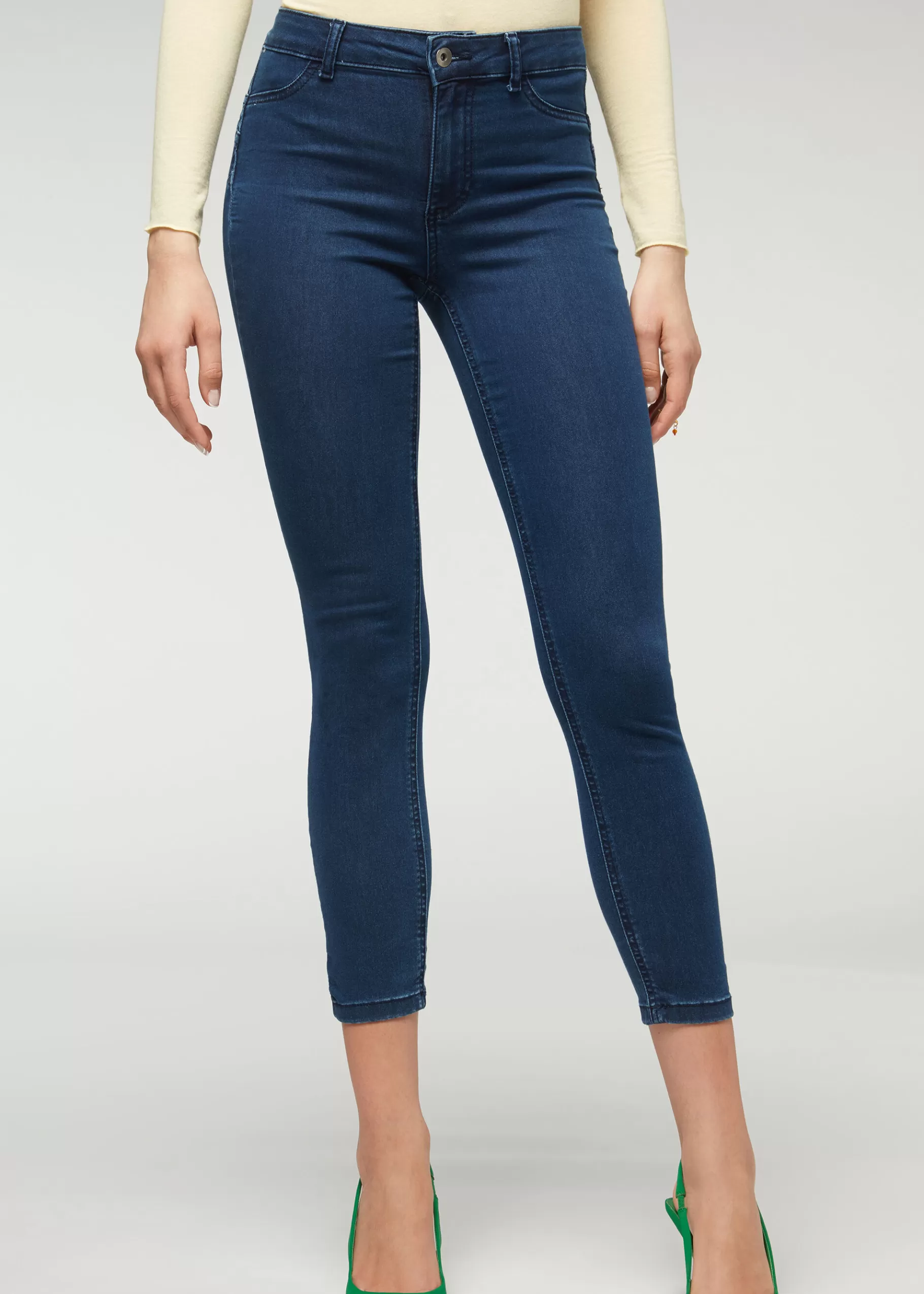 Hot Push-Up And Soft Touch Jeans Women Jeans