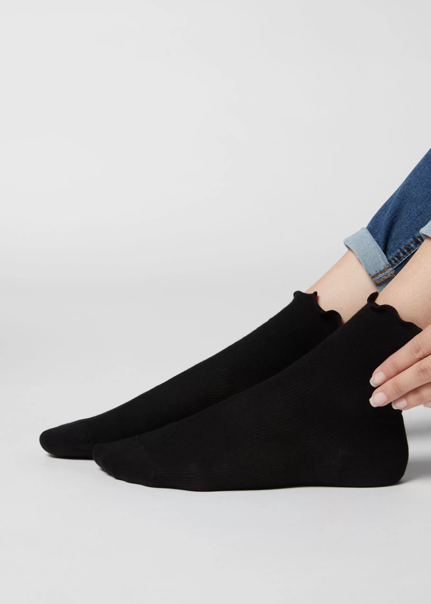 Hot Ribbed Cotton Ankle Socks Women Short Socks