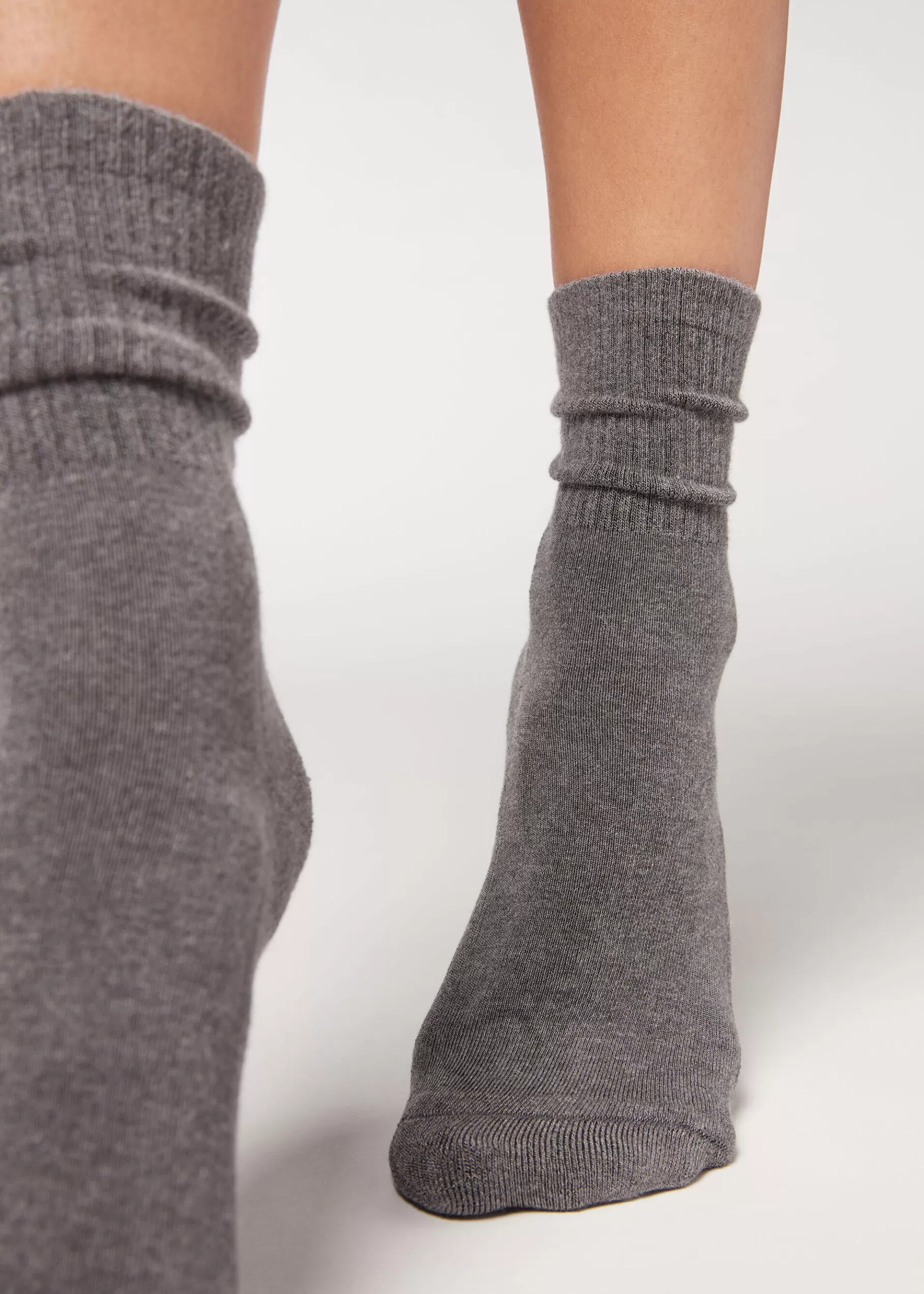 Flash Sale Sport Cashmere Short Socks Women Short Socks